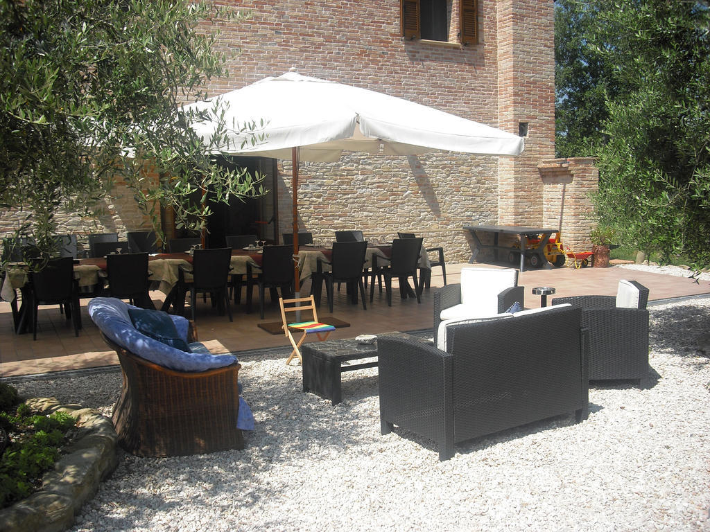 Agriturismo Biologico Villa Rosa Monte Guiduccio Exterior photo