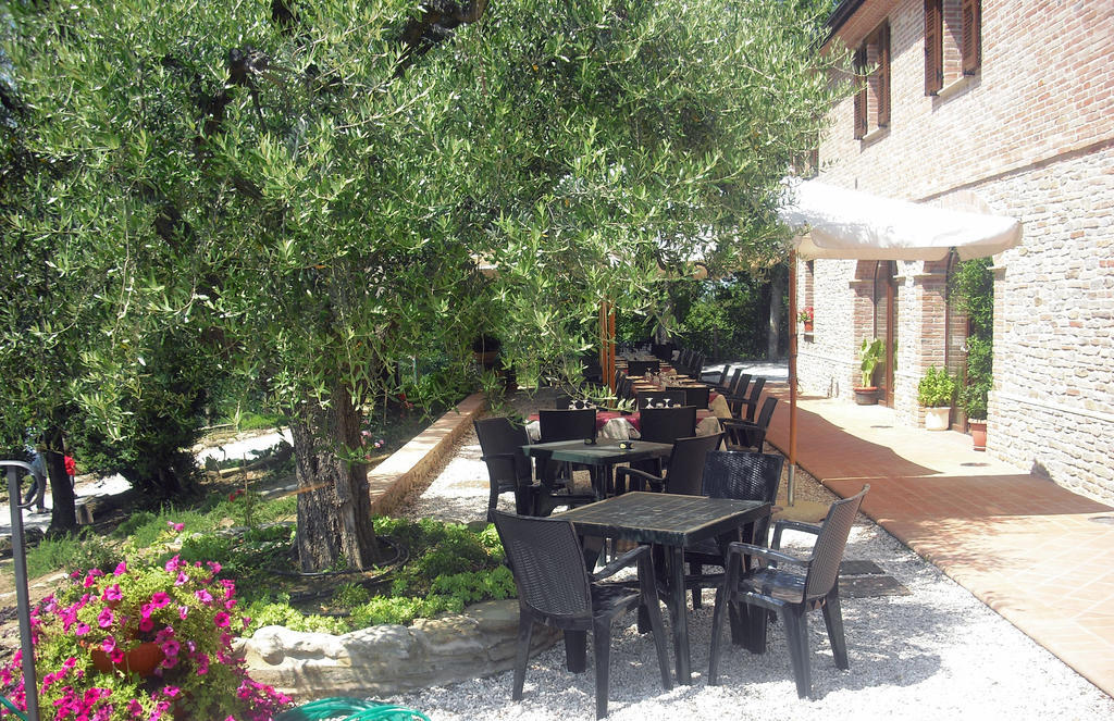 Agriturismo Biologico Villa Rosa Monte Guiduccio Exterior photo